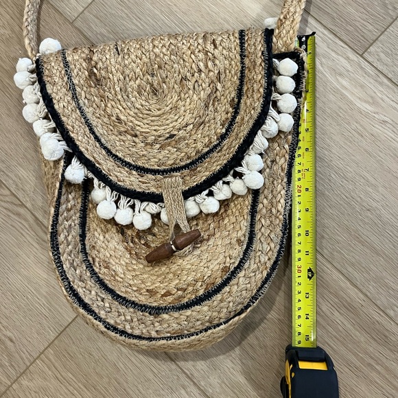 World Market Jute Beach Bag - Picture 8 of 11